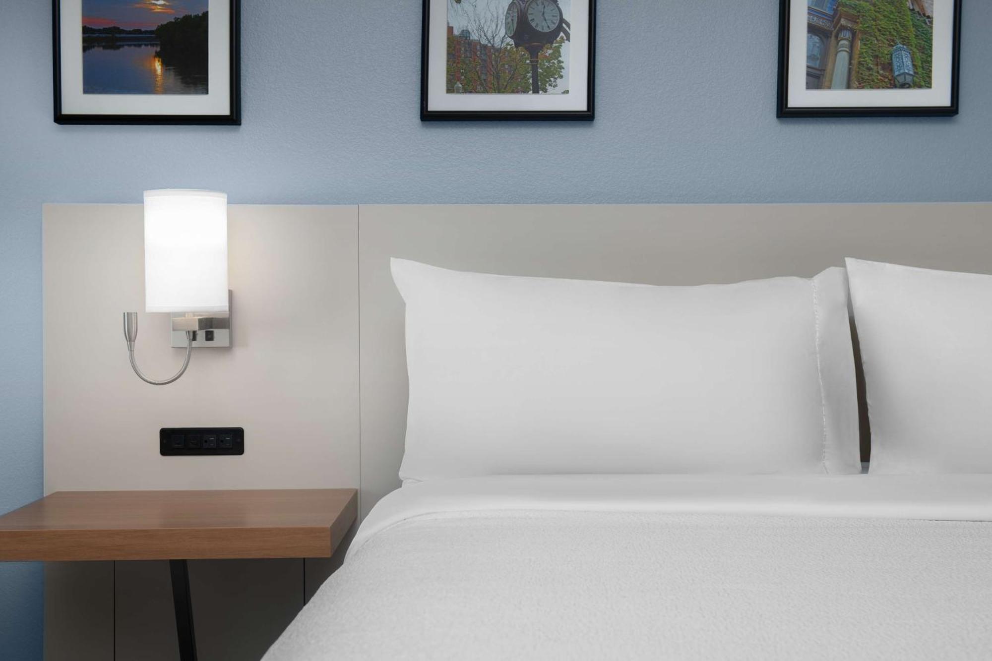 Hilton Garden Inn Wilkes-Barre Bagian luar foto