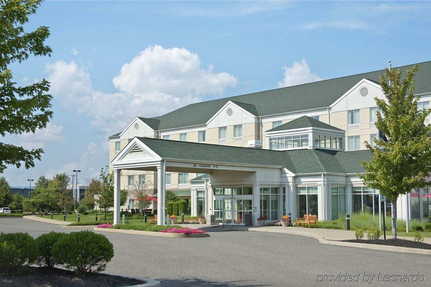 Hilton Garden Inn Wilkes-Barre Bagian luar foto